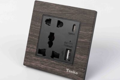 Ổ cắm đôi tích hợp USB Mặt Vân Gỗ Tenko TK-F71A-44