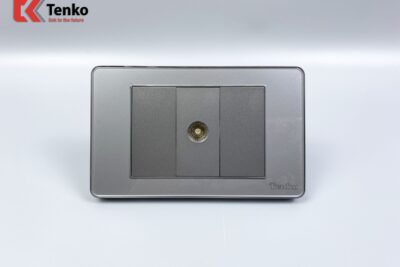 Ổ Cắm Tivi Cáp Đồng Trục – Truyền Hình Cáp Âm Tường Mặt PVC Trong Bo Viền Xám Tenko TK-C9-071