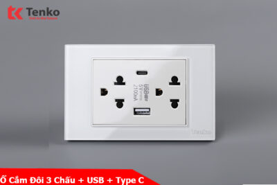 Ổ Cắm Điện Kèm USB Và Type C Âm Tường Mặt Kính Cường Lực TENKO TK-C18-045 Trắng