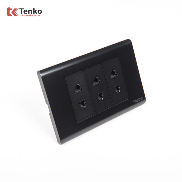 Ổ Cắm Âm Tường Chống Cháy Cao Cấp TENKO TK-C25-020 – Mặt Nhựa PC Đen