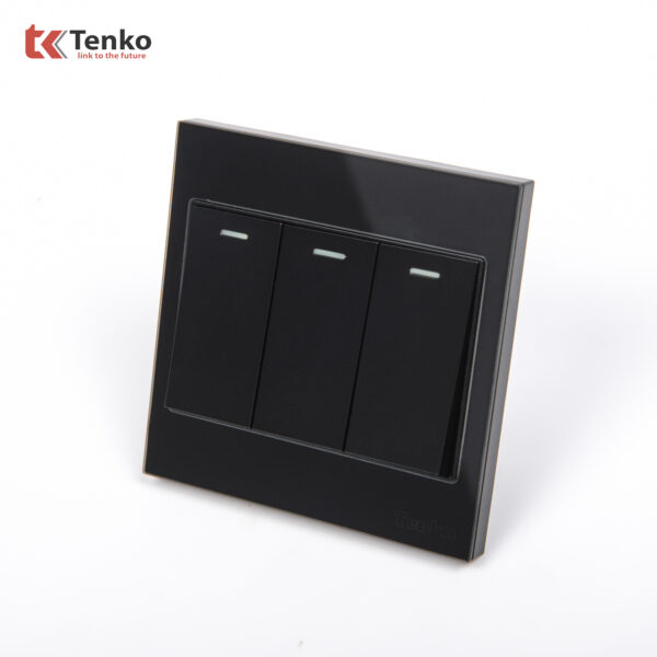 Công Tắc 3 Nút Mặt Kính Cường Lực Tenko TK-V18-03 – Giải Pháp Điều Khiển Điện Hiện Đại, Bền Bỉ