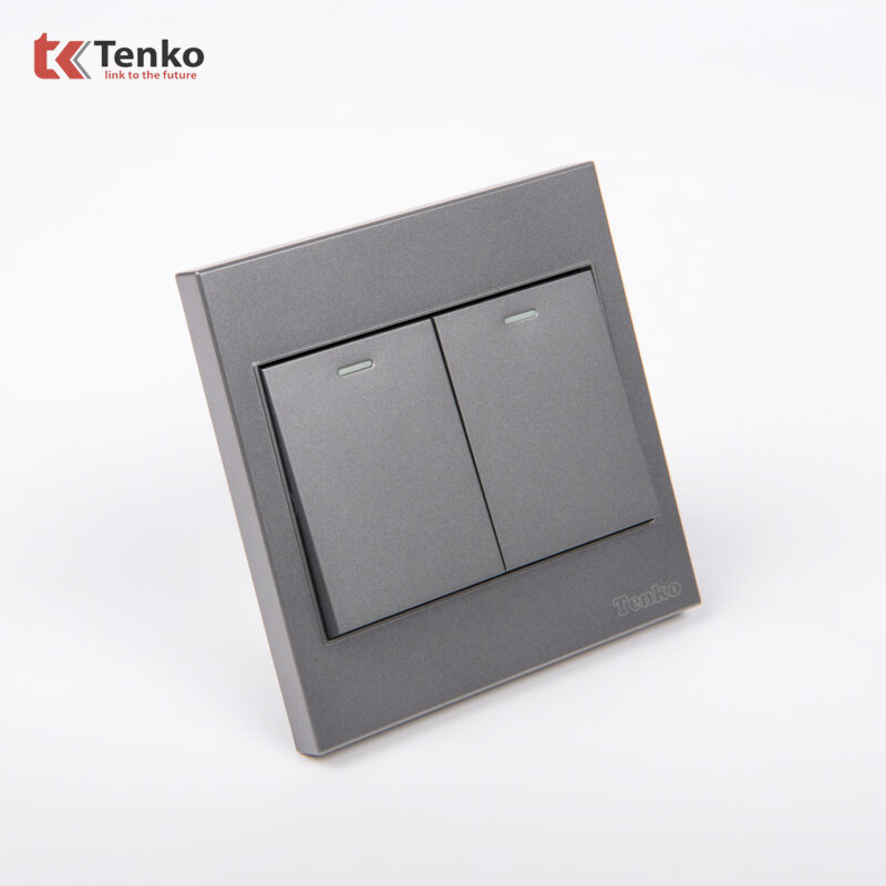 Công Tắc Vuông 2 Nút Mặt Nhựa ABS – Giải Pháp Điều Khiển Điện Hiện Đại, Bền Bỉ