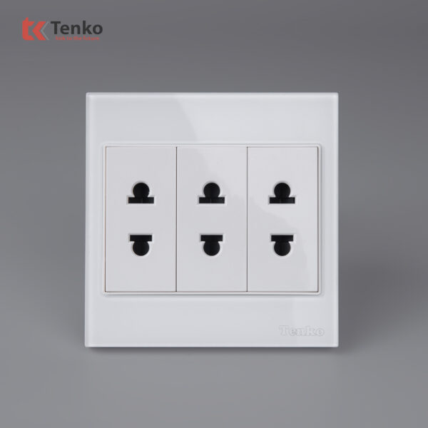 Ổ Cắm Điện Kính Cường Lực Tenko TK-V18-020 – Giải Pháp Điều Khiển Điện Hiện Đại, Bền Bỉ