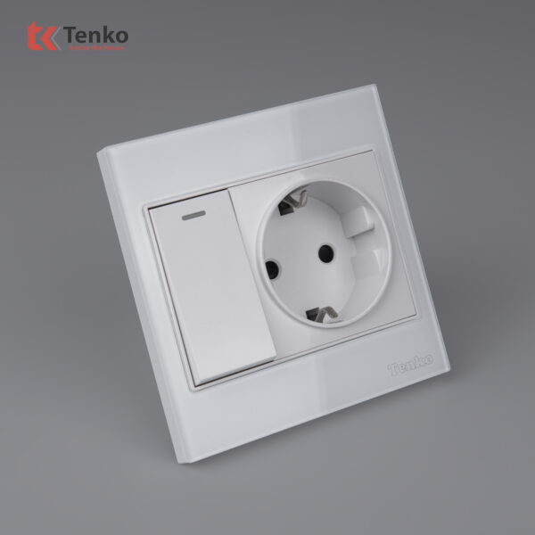 Ổ Cắm Chuẩn Đức Schuko Kết Hợp Công Tắc Mặt Kính Cường Lực Tenko TK-V18-060 – Giải Pháp Điện Hiện Đại, An Toàn