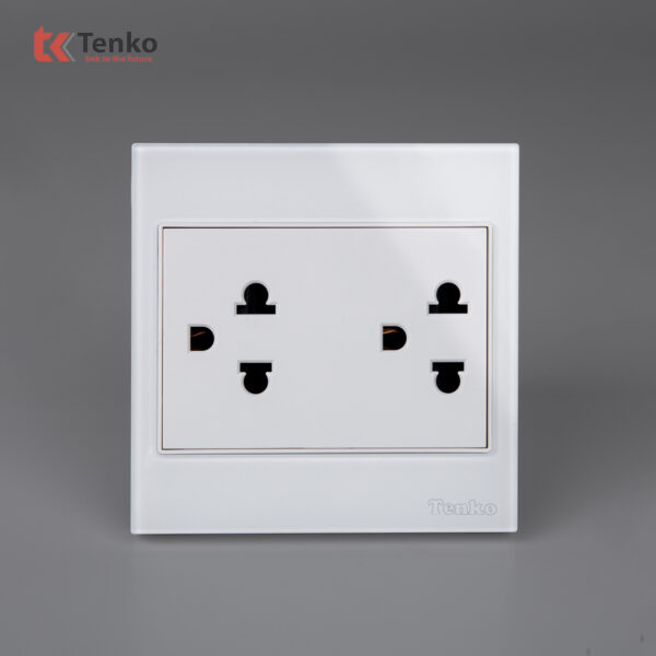 Ổ Điện Đôi 3 Chấu Kính Cường Lực Tenko TK-V18-044 – Giải Pháp Điều Khiển Điện Hiện Đại, Bền Bỉ